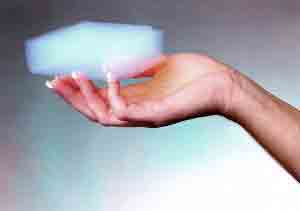 Aerogel_hand