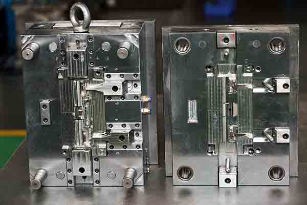 PPSU molds at Michigan CNC Machining Parts, Inc.