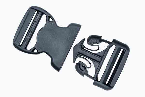 Example of nylon quick release buckle